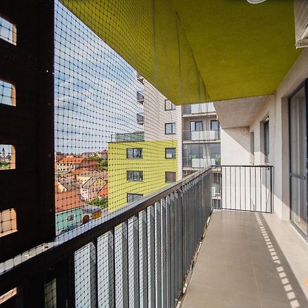 Elegant & Spacious - Central Apartment Oradea Exteriér fotografie