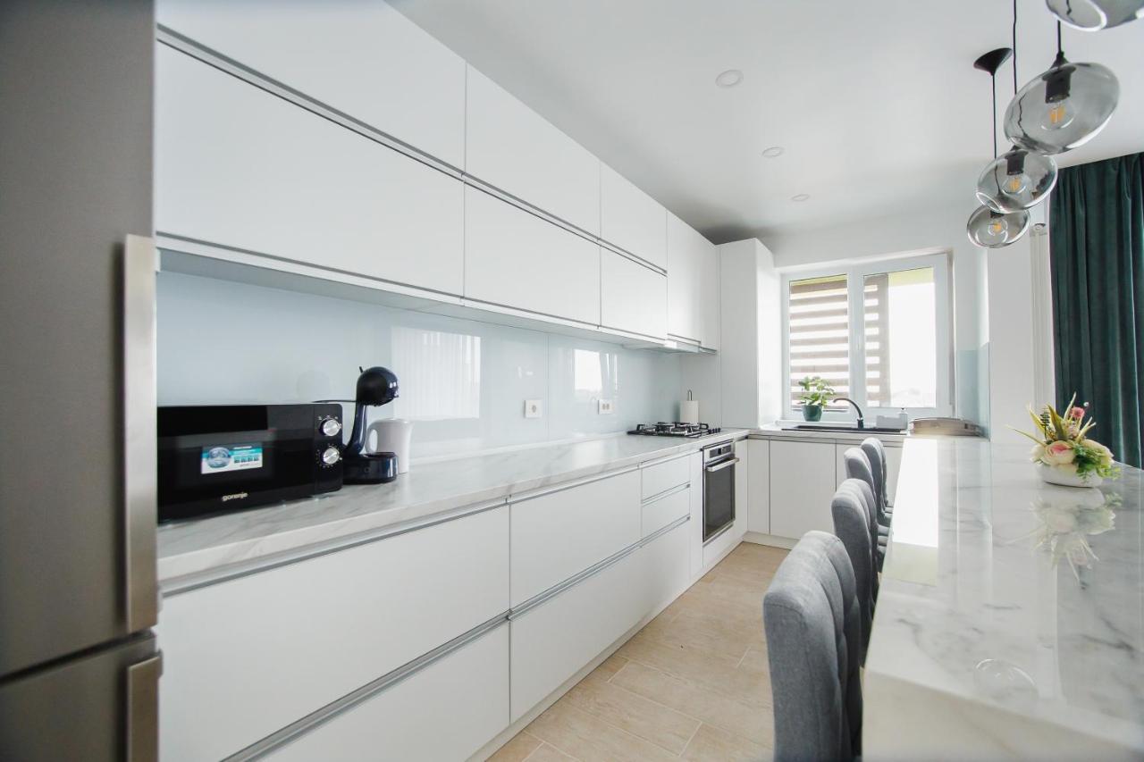 Elegant & Spacious - Central Apartment Oradea Exteriér fotografie