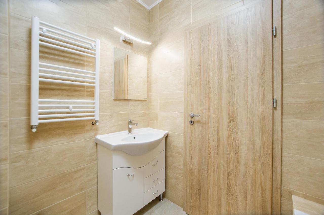 Elegant & Spacious - Central Apartment Oradea Exteriér fotografie