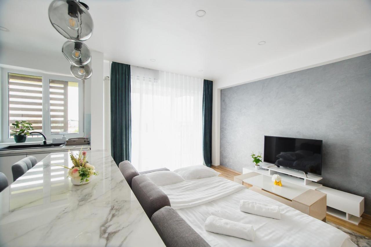 Elegant & Spacious - Central Apartment Oradea Exteriér fotografie